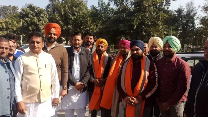 लीबिया से वतन लौटे पंजाब के तीन नौजवान, केंद्र सरकार का कर रहे धन्यवाद