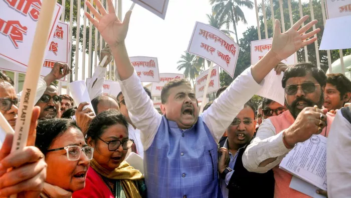 सुवेंदु अधिकारी समेत कई भाजपा विधायकों को संदेशखाली जाने से पुलिस ने रोका। फाइल फोटो।