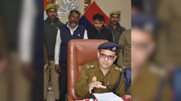Meerut News: पुलिस ने किया पांच महीने पहले हुए हत्याकांड का पर्दाफाश।