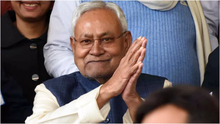 नीतीश कुमार के लिए संकटमोचक बने चौधरी और सिन्हा, इस एक कदम ने बागी विधायकों के उड़ा दिए होश