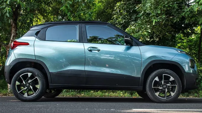 Tata Punch जनवरी 2024 में सबसे ज्यादा बिकने वाली Compact SUV थी।