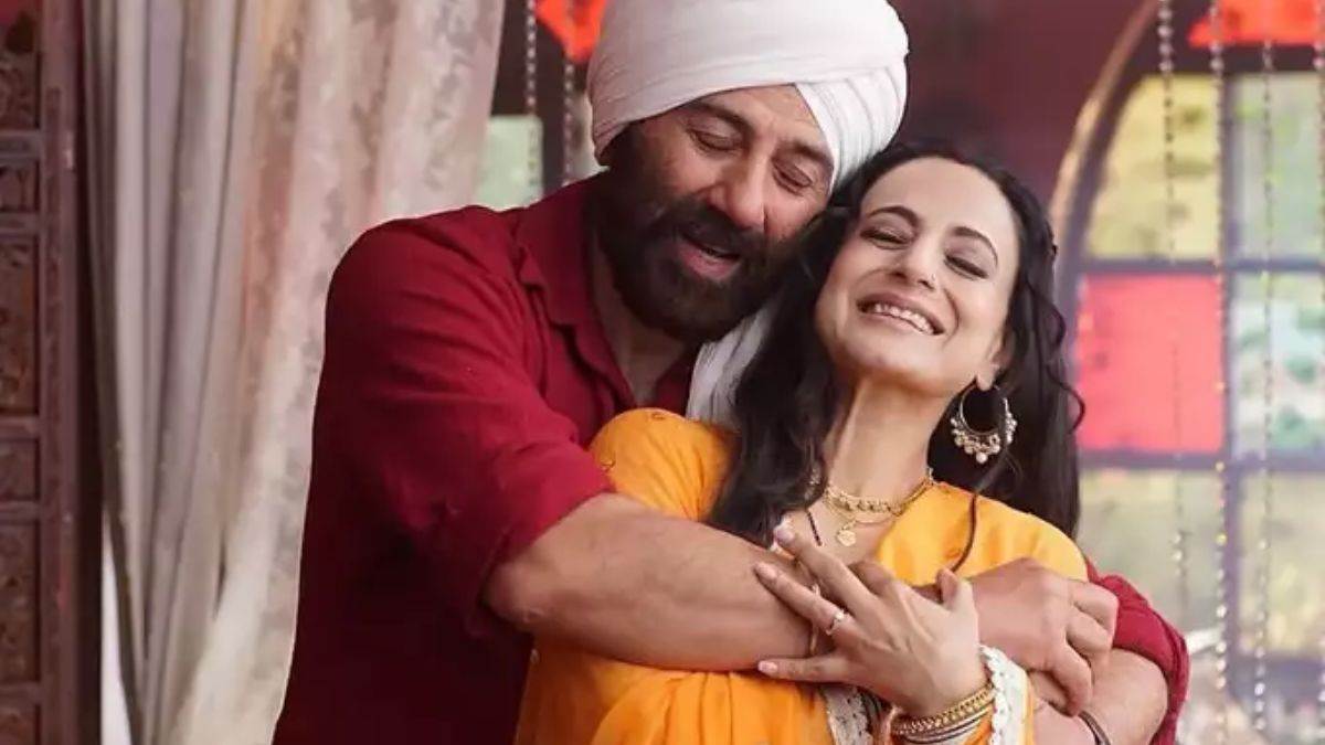 https://www.jagranimages.com/images/newimg/12022025/12_02_2025-ameesha_1_23883298.jpg