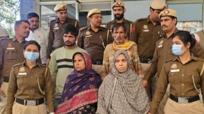 Delhi Crime: तीन लाख रुपये के लालच में दो वर्ष के बच्चे का किया अपहरण, चार गिरफ्तार। फोटो जागरण