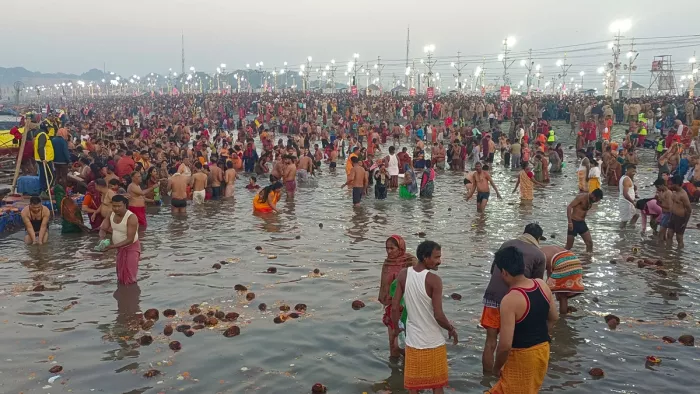 माघी पूर्णिमा के अवसर पर ढाई करोड़ श्रद्धालु पुण्य की डुबकी लगा सकते हैं (फोटो- एएनआई)