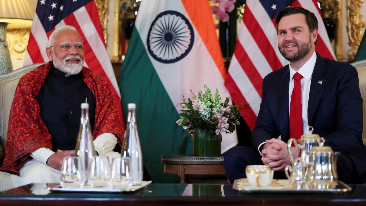 https://www.jagranimages.com/images/newimg/12022025/12_02_2025-pm_modi_jd_vans_23882926.jpg