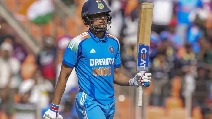 Shubman Gill ने तूफानी शतक ठोककर 'अंग्रेजों' की बजाई बैंड
