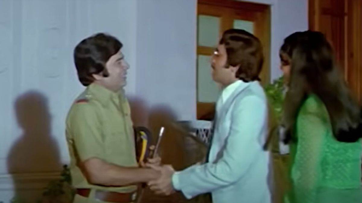 https://www.jagranimages.com/images/newimg/12022025/12_02_2025-sujitkumaractor_23883011.jpg