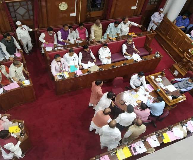 Broken party boundary regarding bodyguard in Bihar Assembly MLA protested  against the order of Police Headquarters