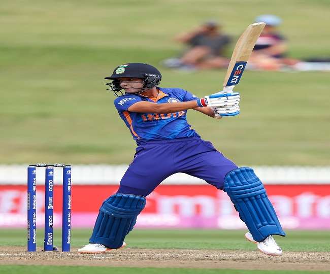 https://www.jagranimages.com/images/newimg/12032022/12_03_2022-harmanpreet_kaur_1_22537505.jpg