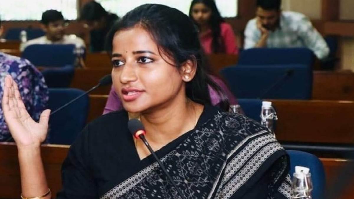 https://www.jagranimages.com/images/newimg/12032024/12_03_2024-amba_prasad_23672791.jpg