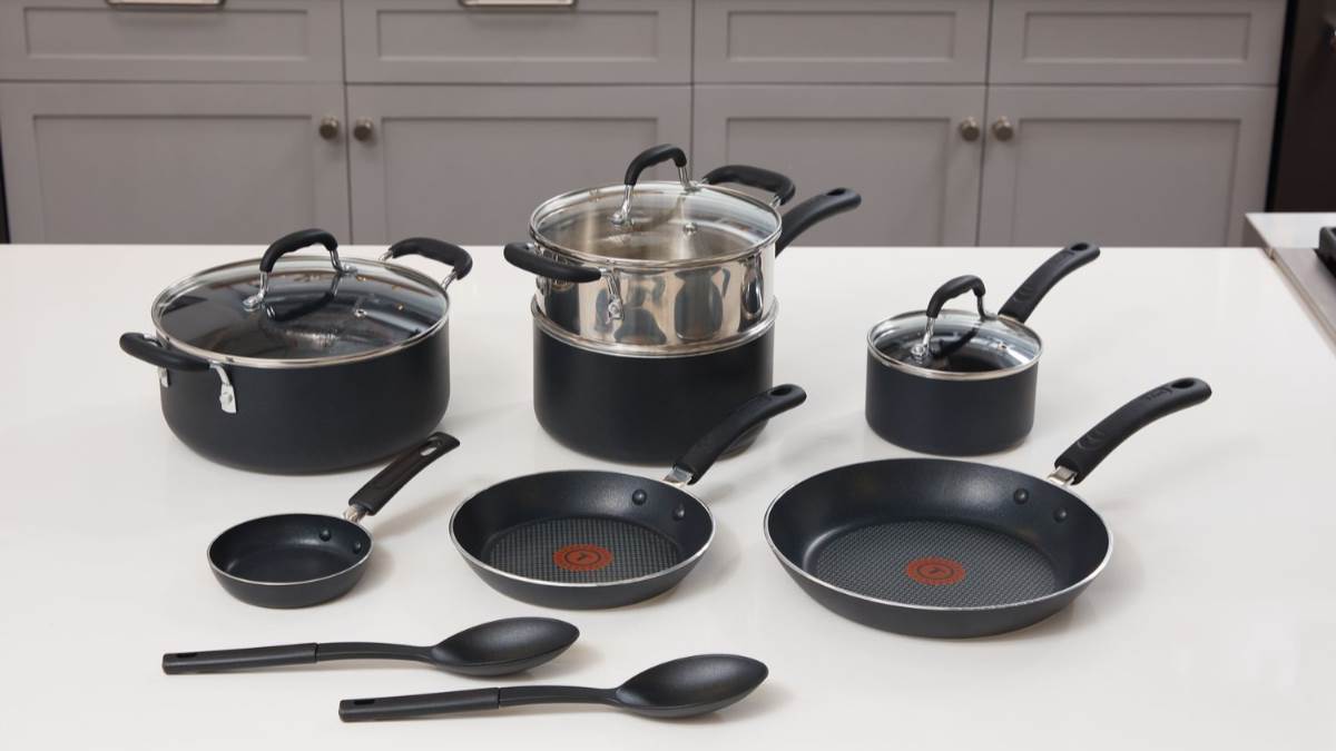 नए जमाने वाली किचन की बढ़ेगी शोभा, जब सस्ते Non Stick Cookware Set होंगे पास! बहुत कम तेल में बनेगा सेहत से भरपूर खाना