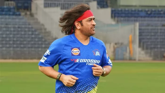 IPL 2024 से पहले MS Dhoni की एक झलक पाने के लिए फैंस बेताब