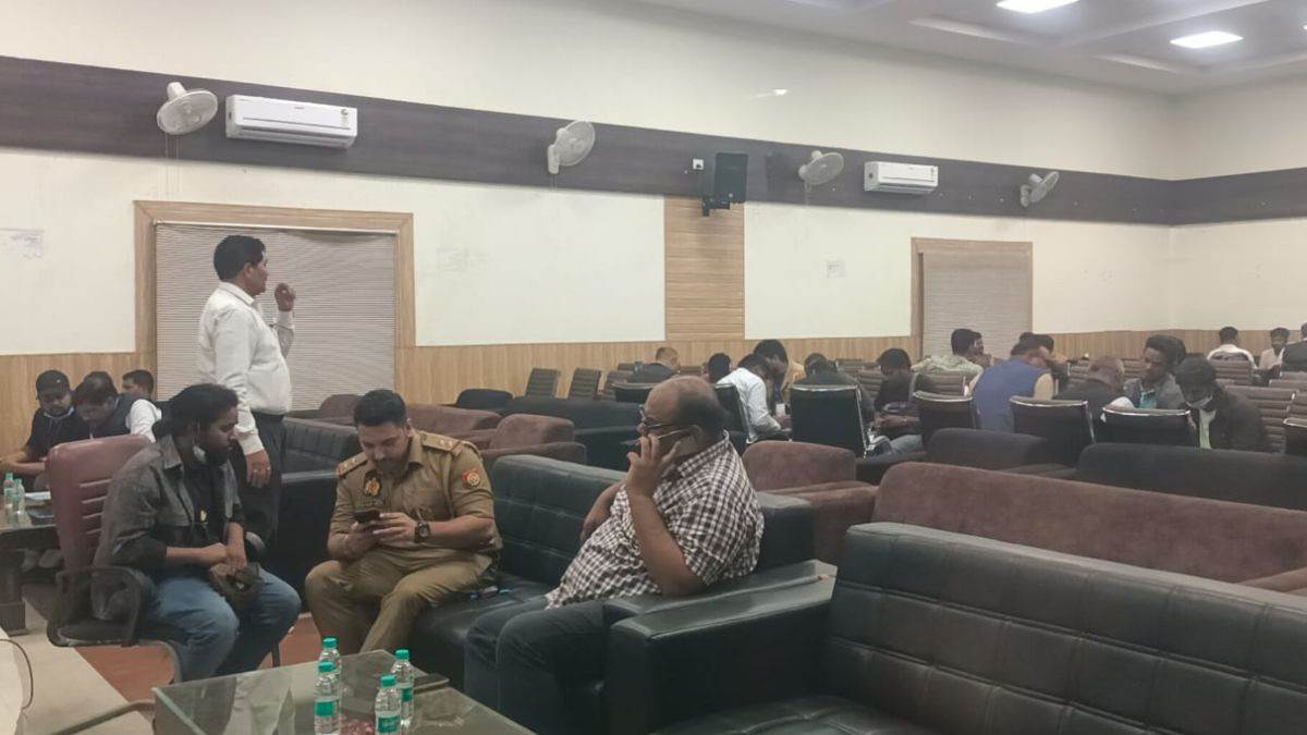 21 youths rescued from the clutches of cyber criminals of myanmar reached lucknow police investigate