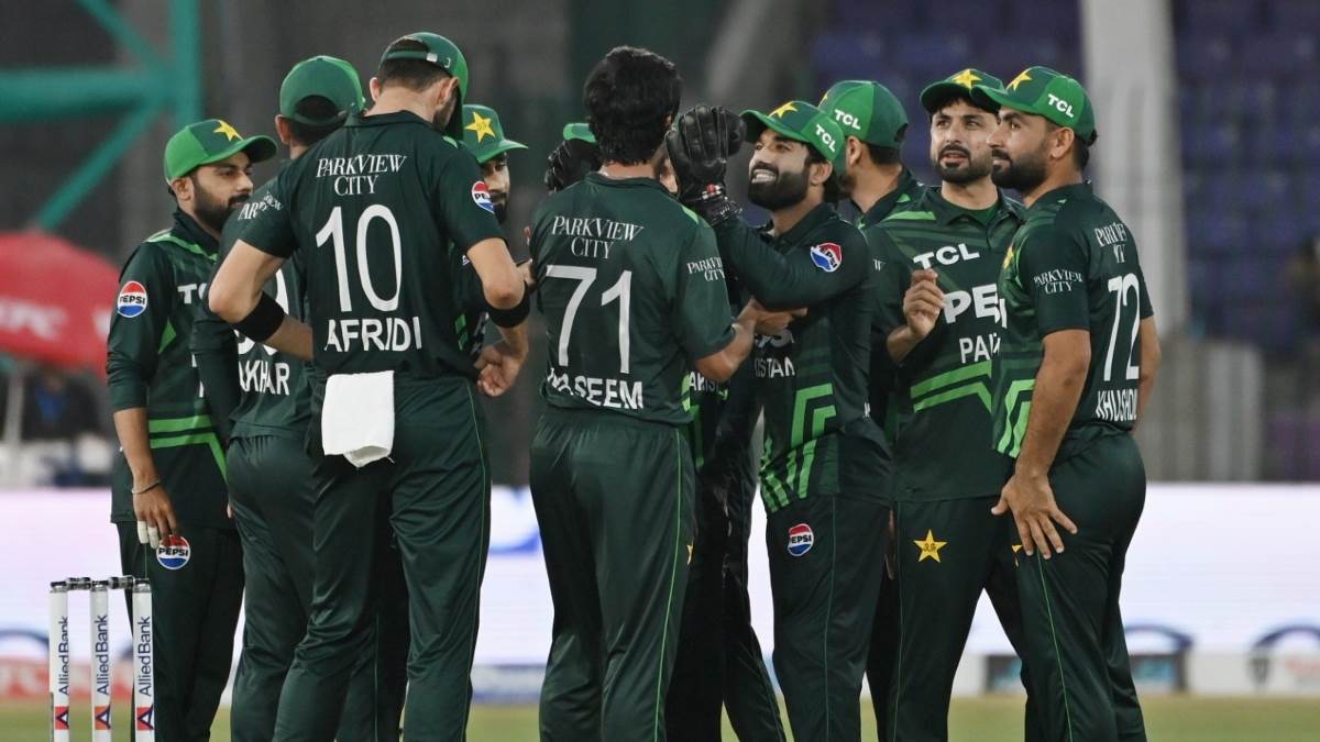 https://www.jagranimages.com/images/newimg/12032025/12_03_2025-champions_trophy_2025_pakistan_23898985.jpg