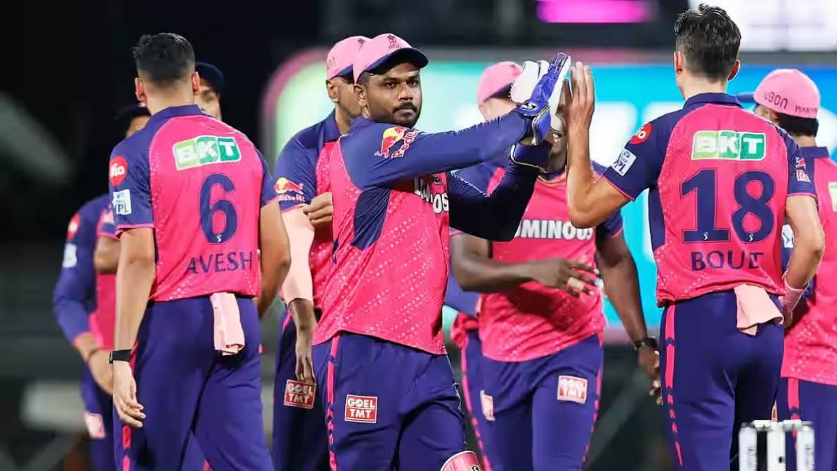 rajasthan royals head coach rahul dravid missing pre season training camp due to injury ipl2025