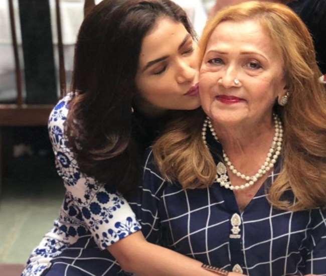 https://www.jagranimages.com/images/newimg/12042021/12_04_2021-ridhima_21552170.jpg