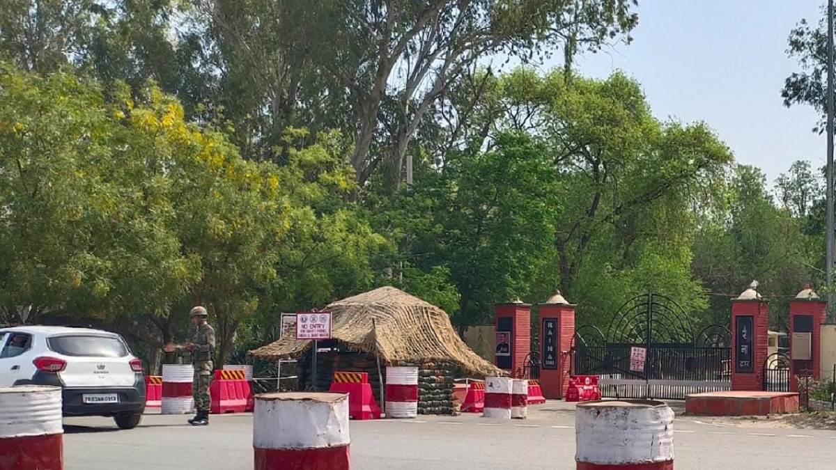 Bathinda Military Station LIVE: बठिंडा मिलिट्री स्टेशन में फायरिंग से चार जवानों की मौत, इलाके में दहशत; स्कूलों में छुट्टी