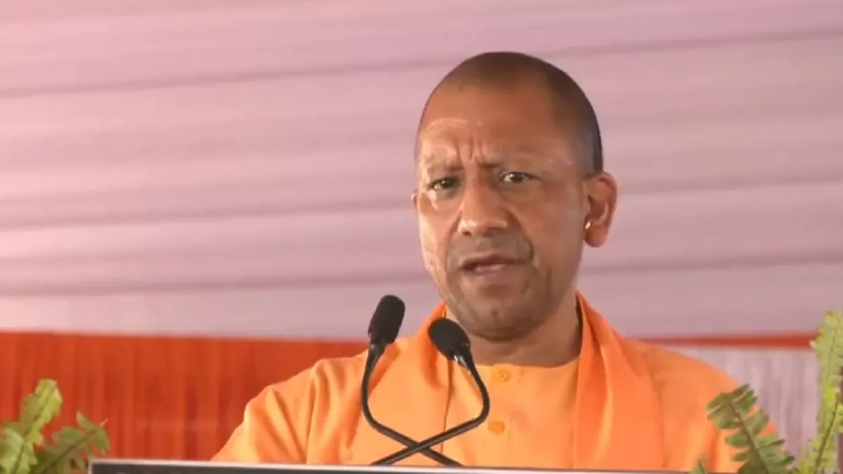 UP Police: यूपी पुलिस की विशेष ऐप के जरिए स्मार्ट फोन से वायरलेस सेट को नियंत्रित करेंगे पुलिस अधिकारी - Police officers will control wireless sets from smart phones through a ...