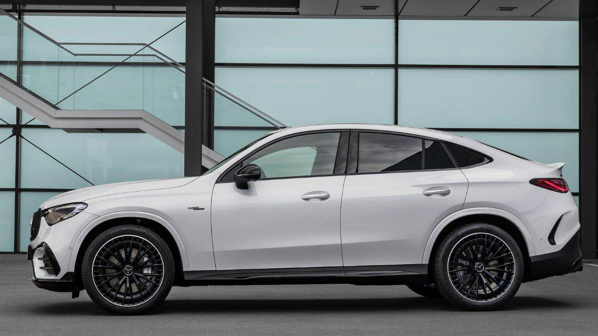 https://www.jagranimages.com/images/newimg/12042024/12_04_2024-mercedes__23695184.jpg