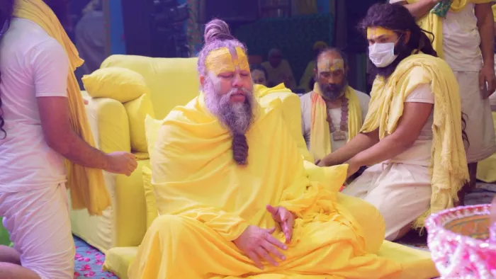 वृंदावन में प्रेमानंद महाराज की बिगड़ी तबीयत, अस्पताल में कराया गया भर्ती