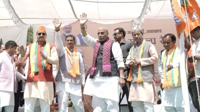 राजनाथ सिंह ने ‘बिग बॉस के घर’ से कर दी कांग्रेस की तुलना।