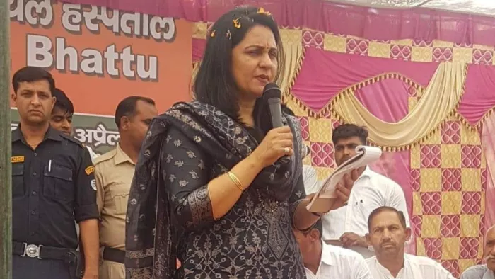 Lok Sabha Election 2024: 'दस साल पहले नौकरी भी गई और अब टिकट भी...',