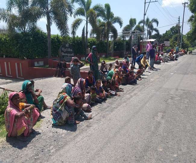 राहत सेंटर में ठहरे नेपाली व बिहार के लोगों को सरकार नहीं भेजेगी, व्यवस्था खुद करें