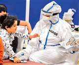 कोरोना काल में तो नर्सें कई बार चिकित्सक के पूरक के रूप में भी नजर आती हैं।