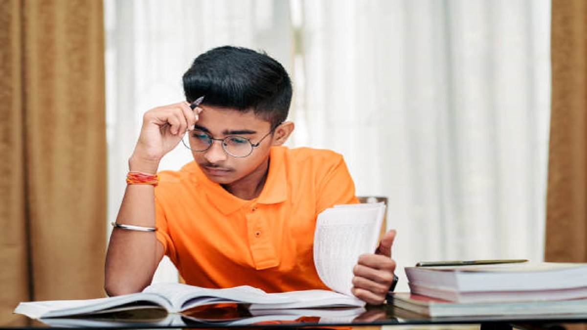 Best Books For IBPS PO Exam: आने वाली पीओ एग्जाम की तैयारी के लिए ये किताबें हैं सफलता की कुंजी