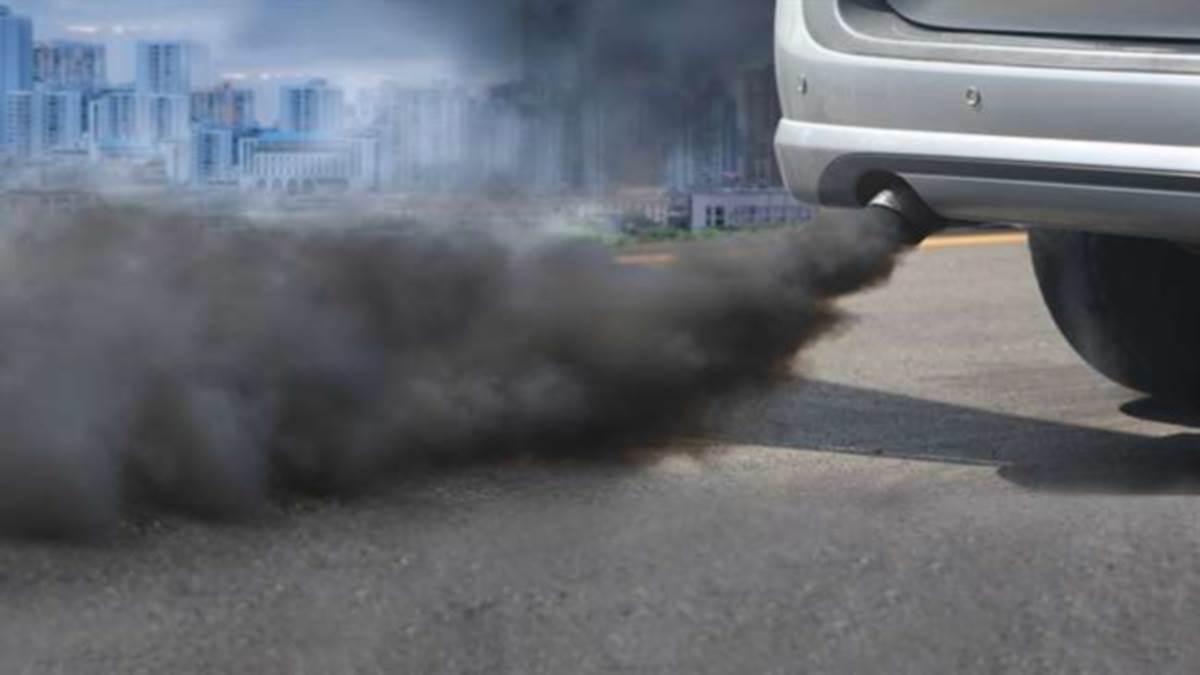 https://www.jagranimages.com/images/newimg/12052023/12_05_2023-vehicle_pollution_23410595.jpg