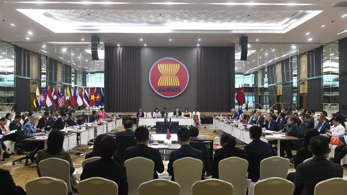 ASEAN-India Meeting: आसियान के साथ कारोबार समझौते में बदलाव पर वार्ता तेज, अगली बैठक इंडोनेशिया में होगी
