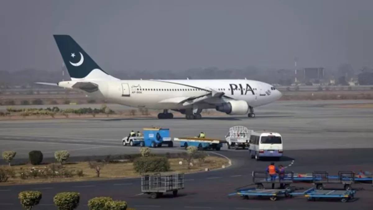 Pakistan के विमान में 'बदबू' से मचा हड़कंप, दुबई से इस्लामाबाद जा रही थी फ्लाइट, जांच में सामने आई ये बात
