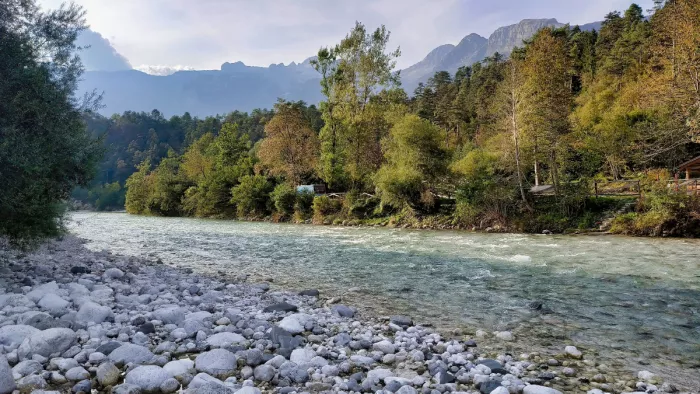 Weekend Trip: ऋषिकेश के आसपास घूमने वाली शानदार जगहें