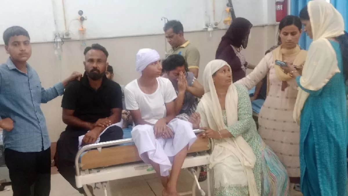 Jammu News: श्मशान घाट पहुंचने के बाद  मरा हुआ व्यक्ति हुआ जिंदा, जब लेकर गए अस्पताल ; फिर जो हुआ...