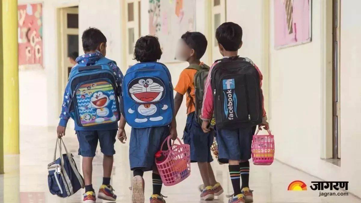 https://www.jagranimages.com/images/newimg/12052024/12_05_2024-school_children_23715984_114926917.jpg