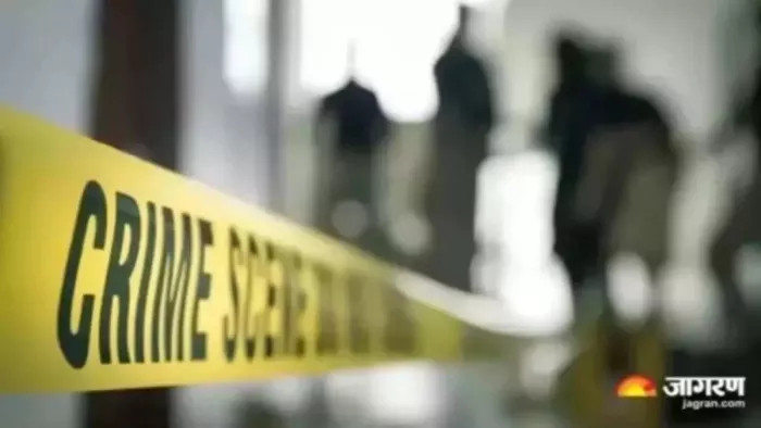 प्रेमी ने गर्भवती प्रेमिका को अधमरा कर फेंका (सांकेतिक तस्वीर)