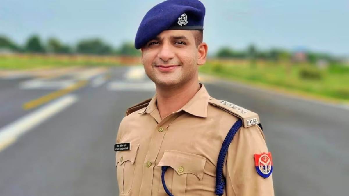 https://www.jagranimages.com/images/newimg/12052025/12_05_2025-ips_officer_mohsin_khan_dainik_jagran_23936546.jpg