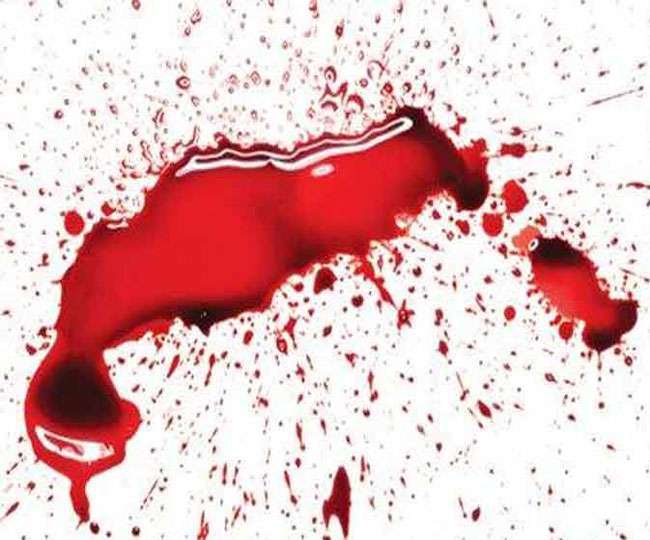 सोते समय शरीर में छू गया पैर, गुस्साई पत्नी ने ब्लेड से काट दिया पति का गुप्तांग