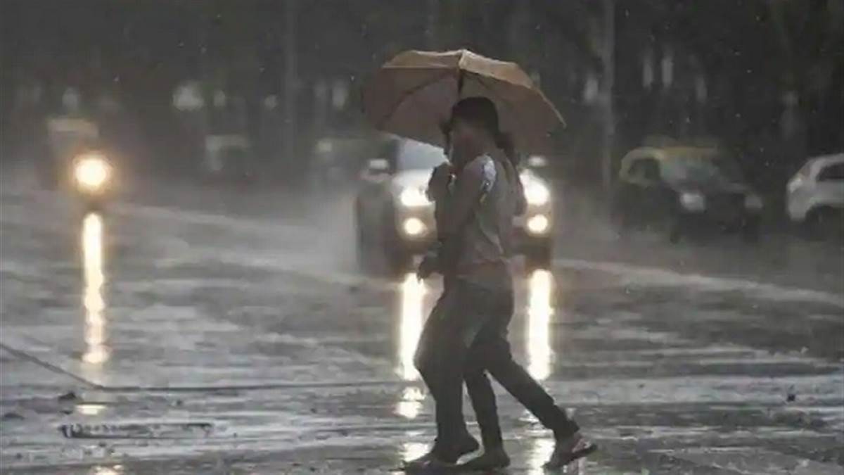 देश के कई राज्यों में भारी बारिश की चेतावनी (फाइल फोटो)