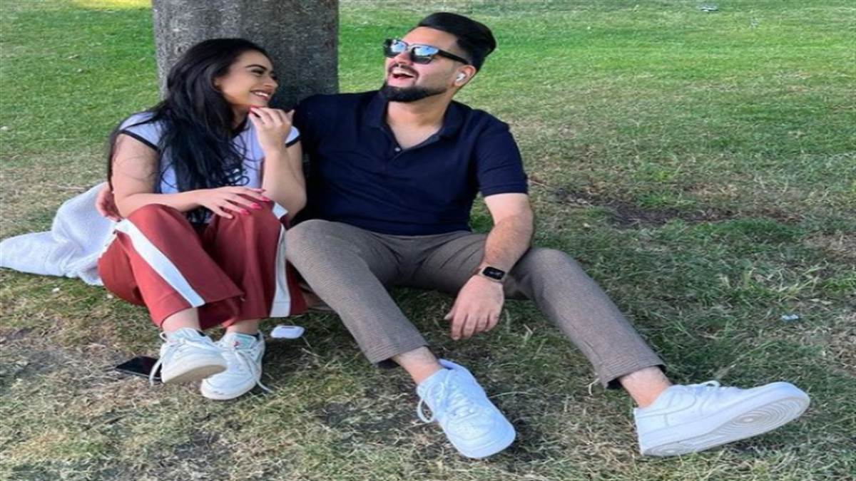 Ajay Devgn daughter Nysa Devgan spotted enjoying London summers, Instagram