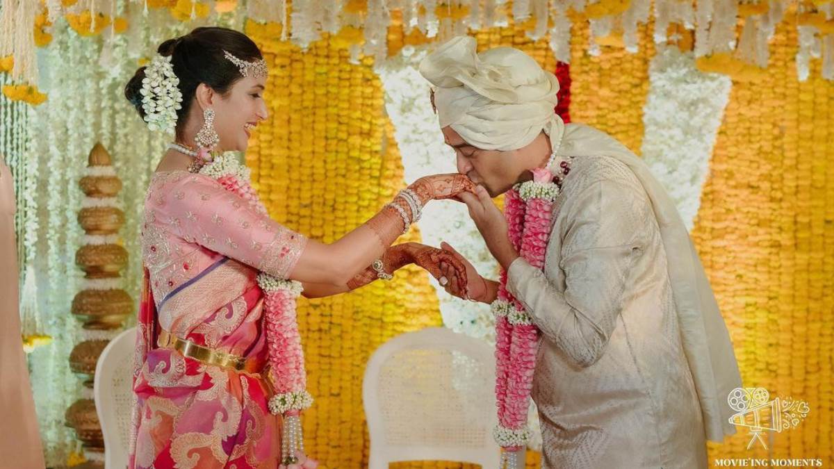 https://www.jagranimages.com/images/newimg/12062023/12_06_2023-madhu_mantena_ira_trivedi_wedding_23439129.jpg