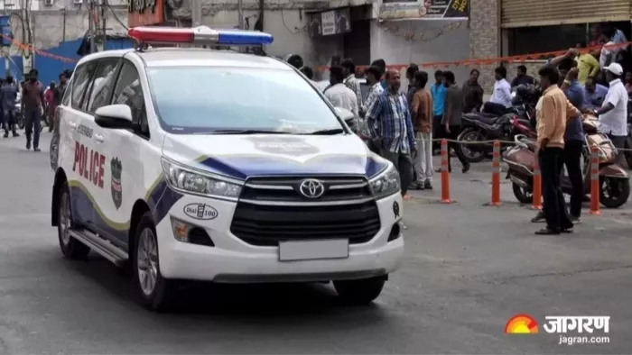 पति को पेड़ से बांध लगा दी आग, बुरी तरह झुलसा। जागरण