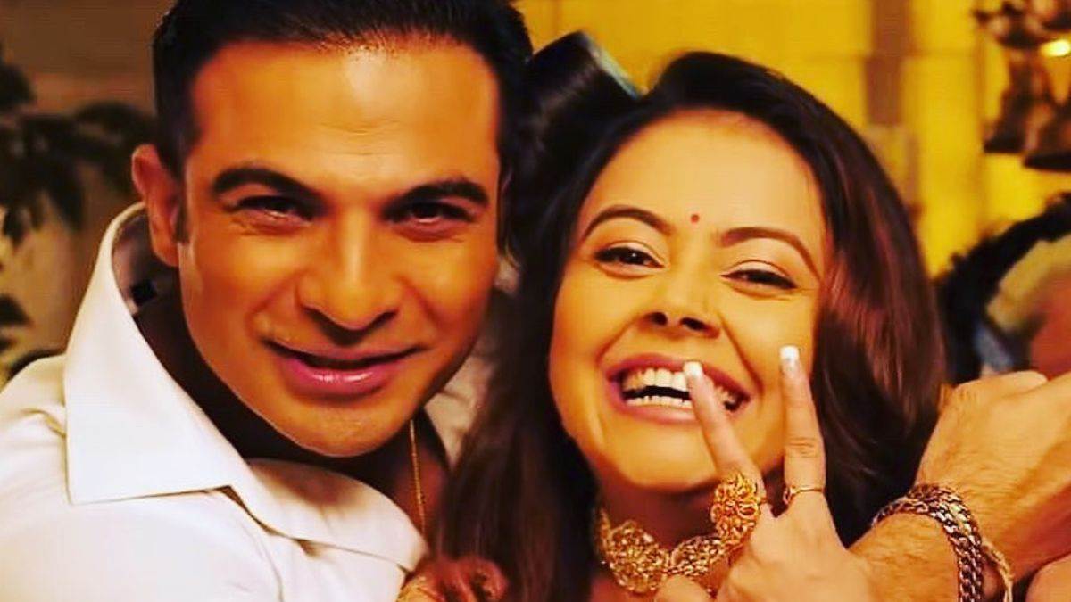 https://www.jagranimages.com/images/newimg/12062024/12_06_2024-aham_and_gopi_2_23737308.jpg