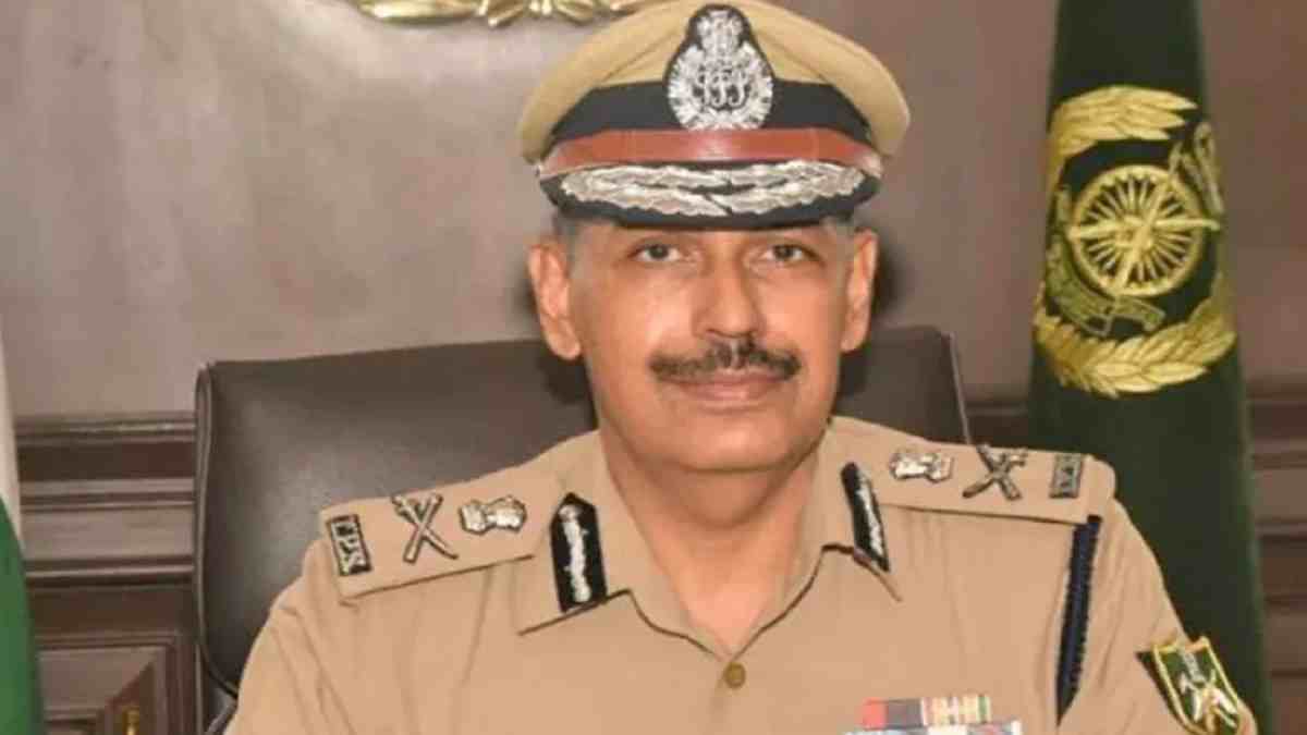 ncr new delhi city news delhi police commissioner sanjay arora to retire