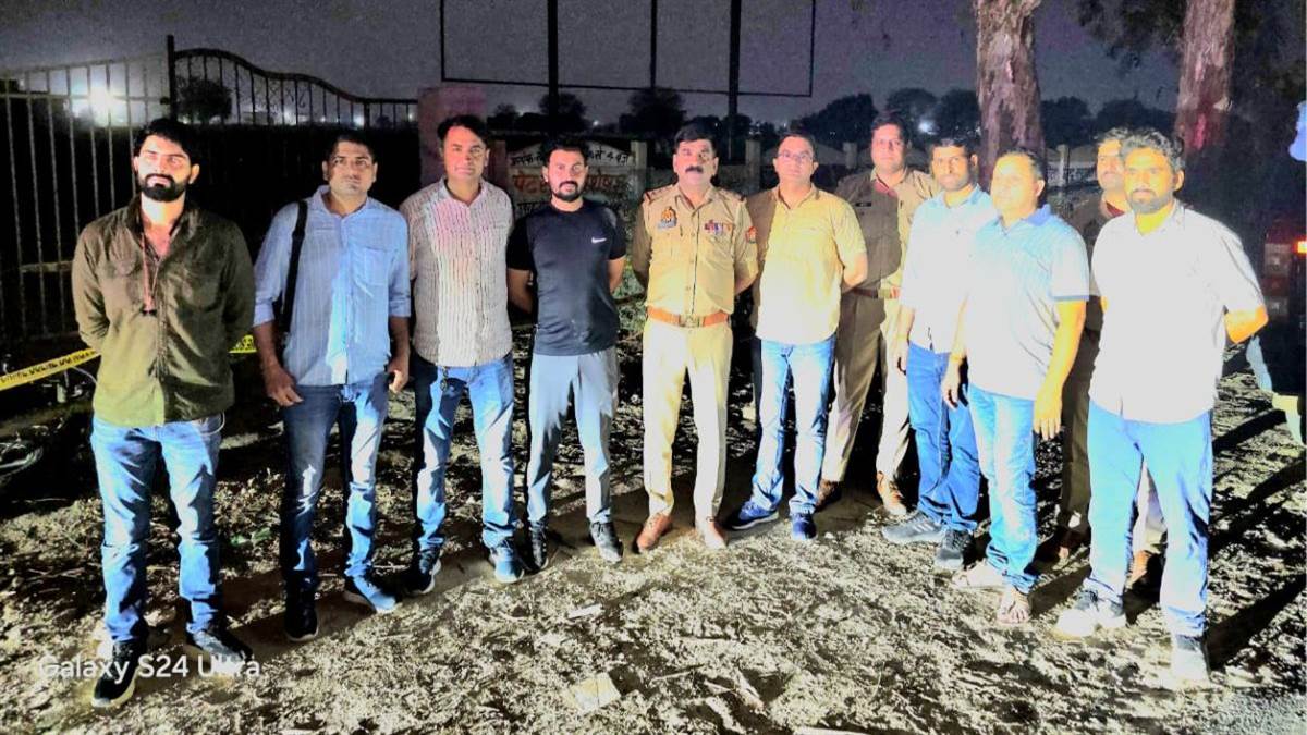 https://www.jagranimages.com/images/newimg/12062025/12_06_2025-mathura_23962018.jpg