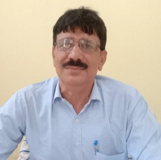 करना है धरा को हरा भरा, पौधारोपण पर दो ध्यान जरा