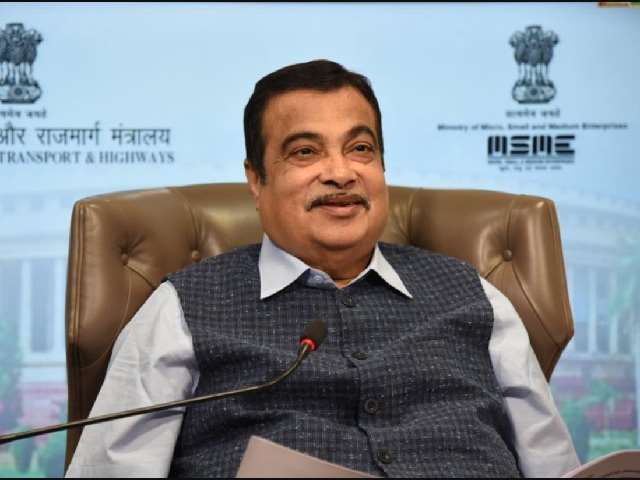 नितिन गडकरी ने मणिपुर में 4148 करोड़ रुपये की 16 राष्ट्रीय राजमार्ग परियोजनाओं का उद्घाटन और शिलान्यास किया