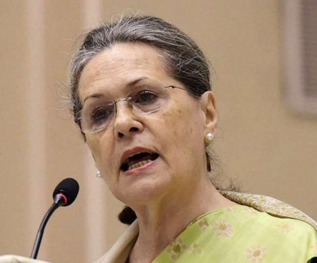 कांग्रेस अध्यक्ष सोनिया गांधी की फाइल फोटो