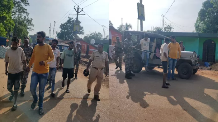 चाईबासा में साइबर अपराधियों पर पुलिस का शिकंजा। फोटो- जागरण