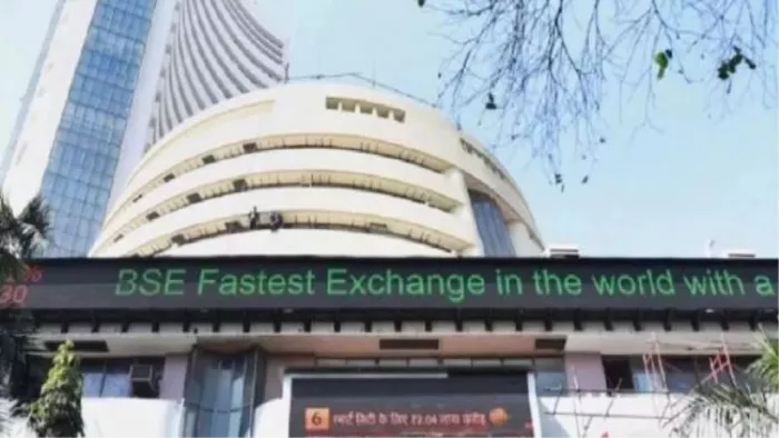 आईटी शेयरों में खरीदारी से नए शिखर पर पहुंचा बाजार